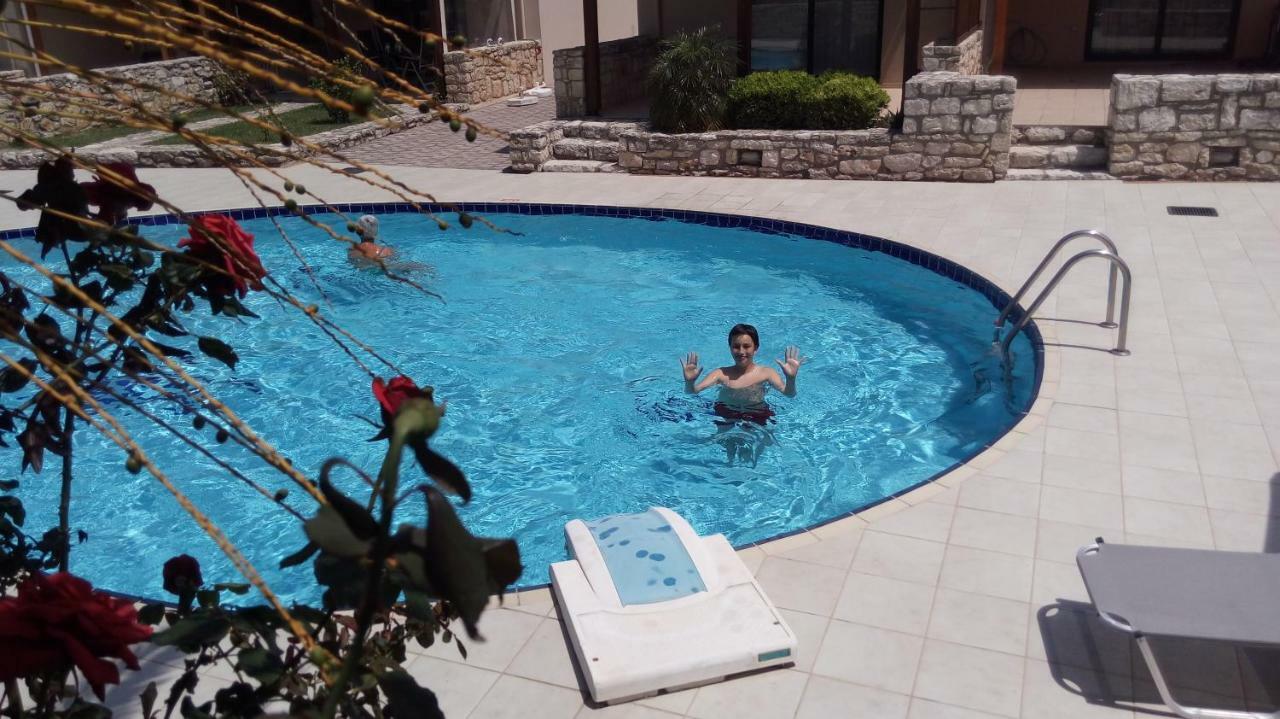 Villa Stella D'Oro Georgioupoli Bagian luar foto